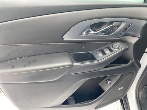 Certified 2018 Chevrolet Traverse Premier w/ Redline Edition image 17