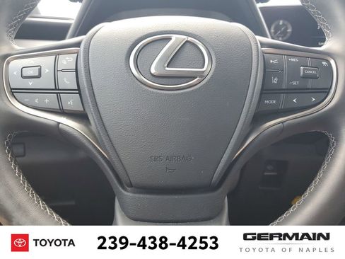 Used 2022 Lexus UX 200 w/ Accessory Package (Z2) image 24