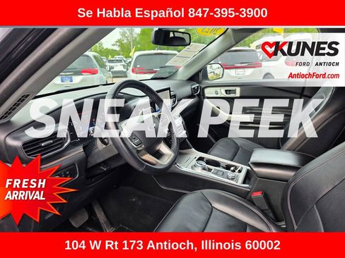 Used 2024 Ford Explorer Limited AWD/4WD image 15