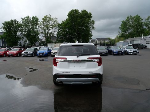 Used 2021 GMC Acadia SLE w/ Driver Convenience Package AWD/4WD image 4