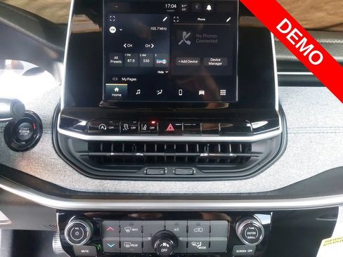 New 2025 Jeep Compass Sport AWD/4WD image 19