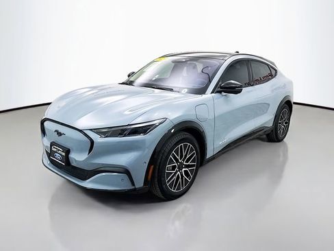 Used 2024 Ford Mustang Mach-E Premium image 3