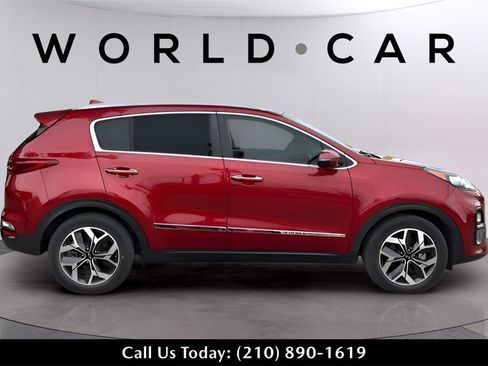 Used 2021 Kia Sportage EX image 17