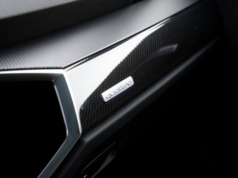 New 2025 Audi Q3 2.0T Premium Plus image 15