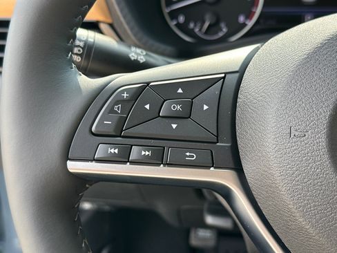 New 2025 Nissan Sentra SV w/ SV Premium Package image 25