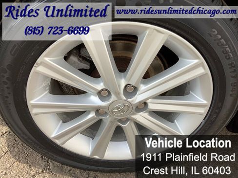Used 2012 Toyota Camry XLE w/ Leather Pkg FWD image 36