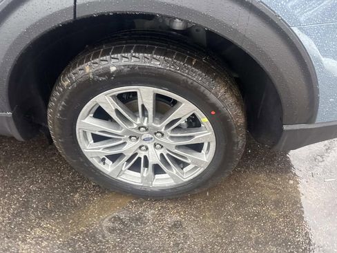 New 2026 Ford Explorer Active w/ Active Comfort Package image 35