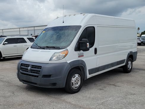 Used 2014 RAM ProMaster 2500 w/ Interior Convenience Group FWD image 3