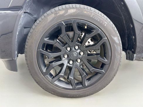 Used 2025 RAM 1500 Limited AWD/4WD image 18
