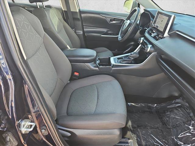 Used 2023 Toyota RAV4 XLE AWD/4WD image 20