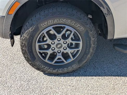 Used 2024 Ford Ranger XLT w/ FX4 Off-Road Package image 10