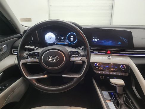 Used 2023 Hyundai Elantra Limited w/ Cargo Package FWD image 22