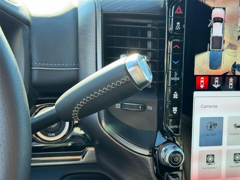 Used 2025 RAM 2500 Rebel w/ Rebel Level 2 Equipment Group image 33