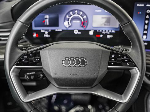 Certified 2026 Audi Q5 Premium AWD/4WD image 12