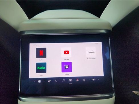 Used 2022 Tesla Model X Base image 50