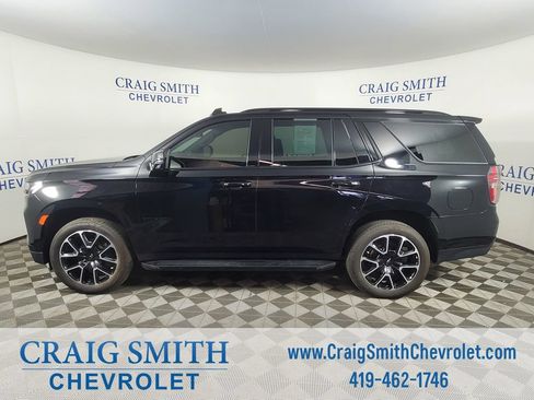 Used 2023 Chevrolet Tahoe RST w/ Luxury Package AWD/4WD image 2