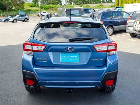 Used 2018 Subaru Crosstrek 2.0i AWD/4WD image 12