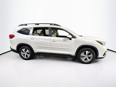 Used 2021 Subaru Ascent Premium w/ Convenience Package image 4