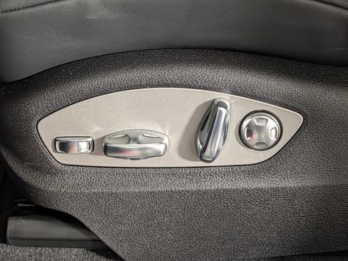 New 2026 Porsche Macan S AWD/4WD image 29
