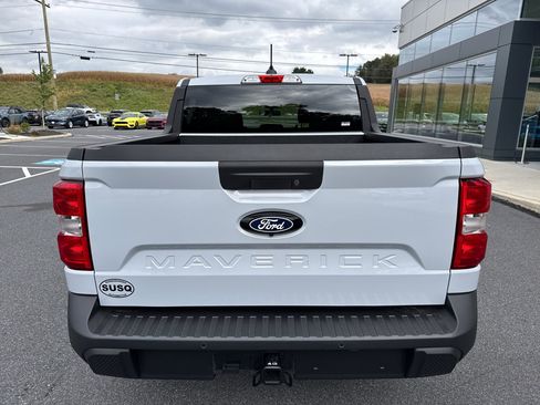 New 2025 Ford Maverick XLT image 8