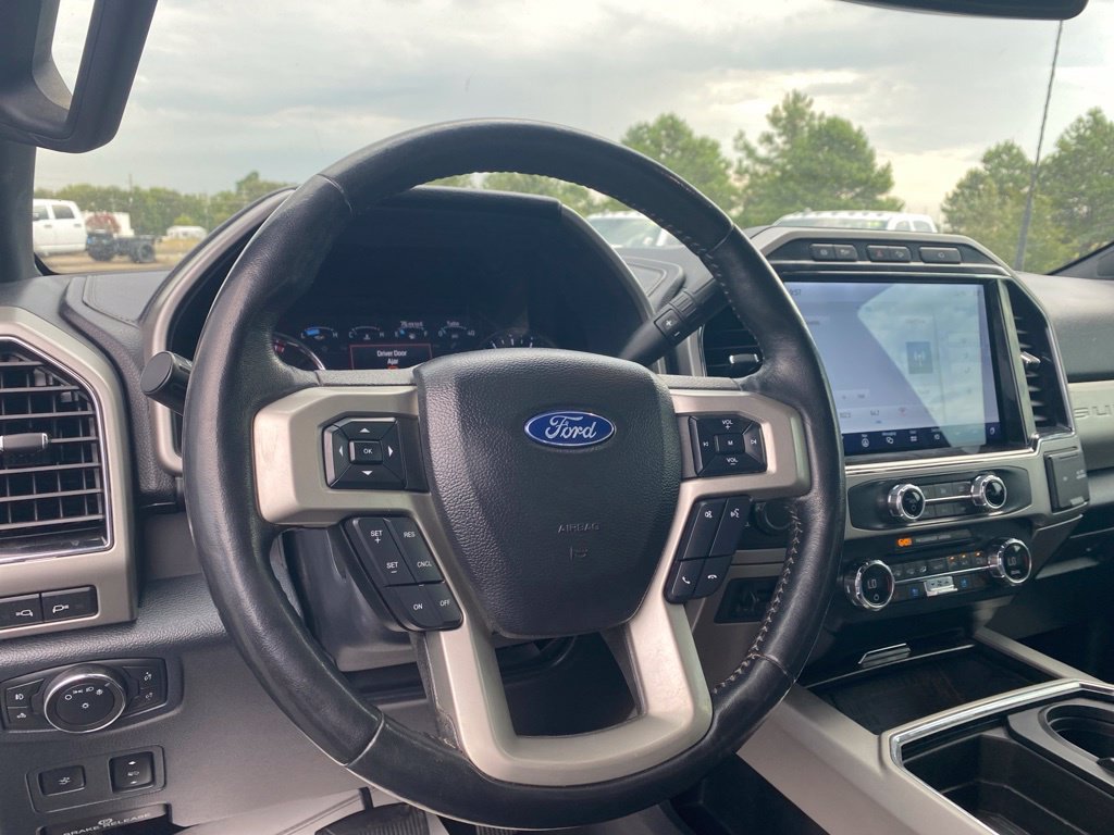 Used 2022 Ford F250 Lariat w/ Lariat Ultimate Package AWD/4WD image 15
