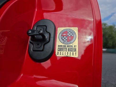 Used 2001 Chevrolet Corvette Z06 w/ Memory Pkg RWD image 50