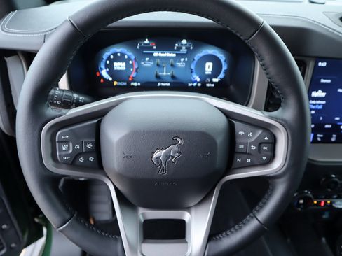 New 2025 Ford Bronco Outer Banks image 3