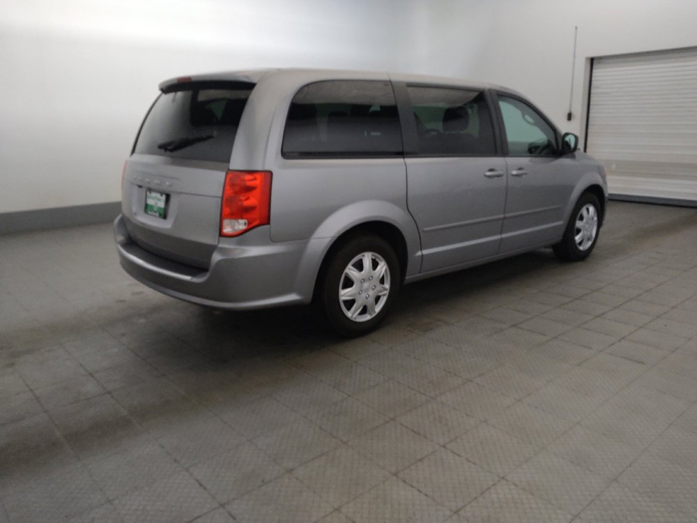 Used 2017 Dodge Grand Caravan SE w/ Power Window Group FWD image 10