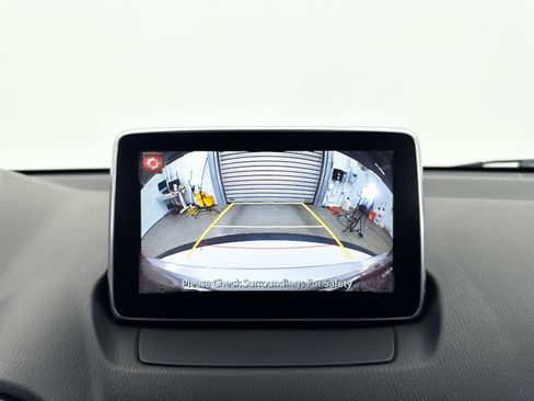 Used 2016 Scion iA image 10