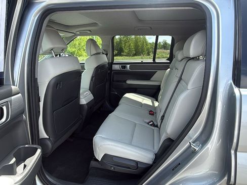 Certified 2024 Hyundai Santa Fe Limited AWD/4WD image 24