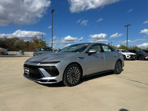 New 2026 Hyundai Sonata Limited image 1