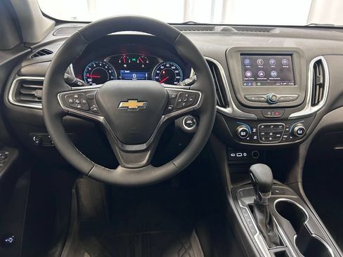 Used 2024 Chevrolet Equinox LT w/ LPO, Floor Liner Package FWD image 3