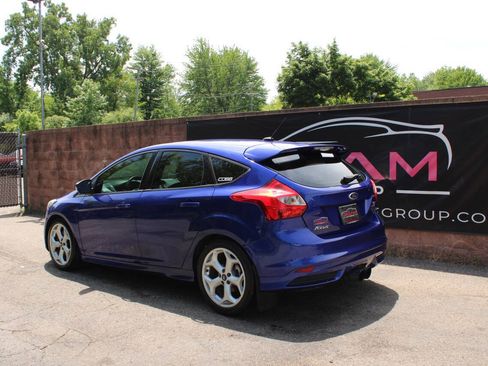 Used 2014 Ford Focus ST FWD image 3