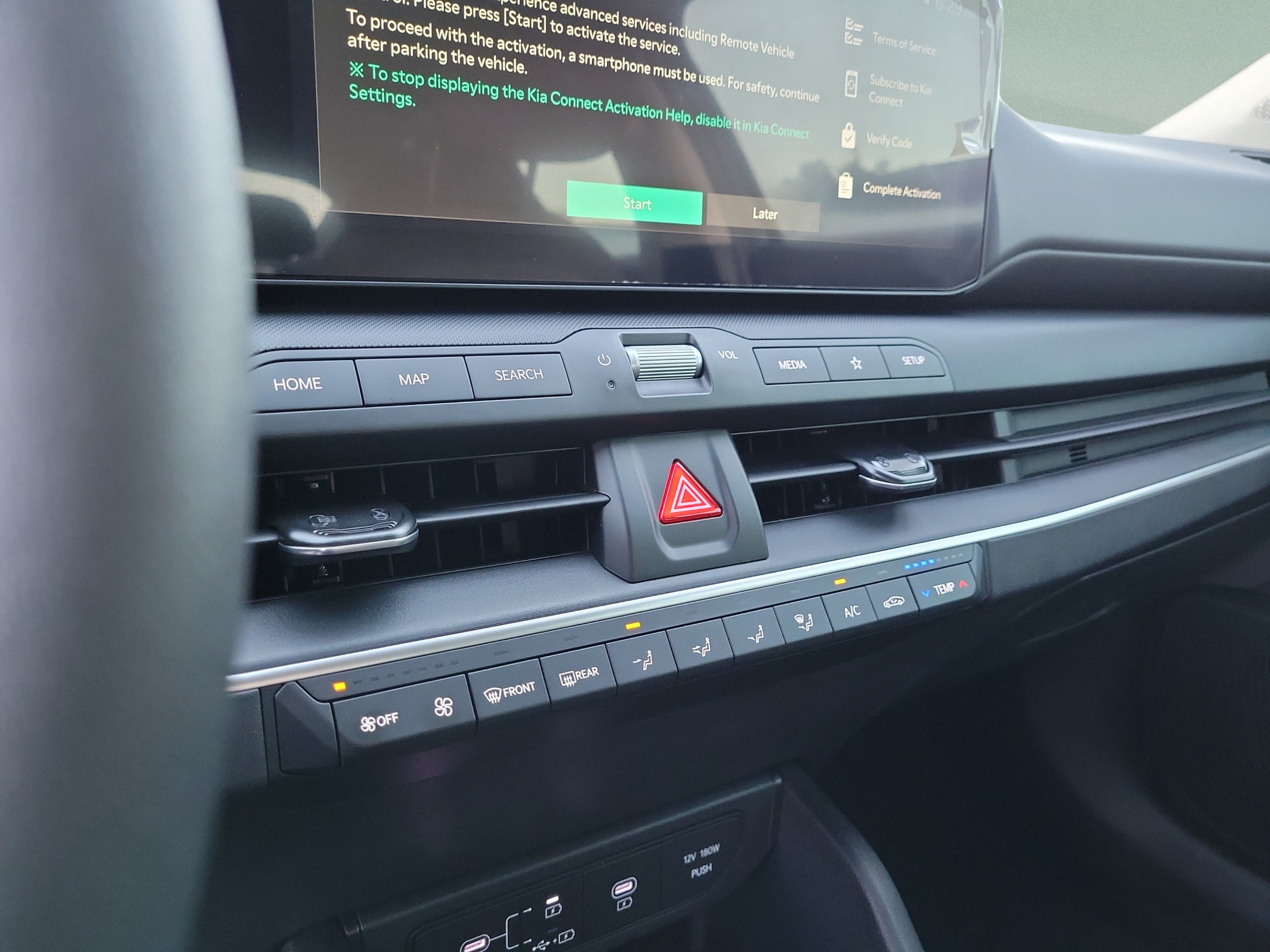 New 2026 Kia K4 FWD image 18