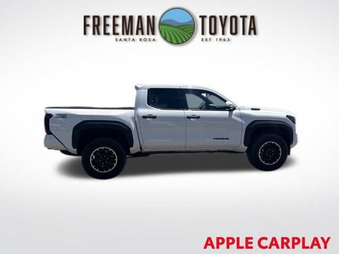 Used 2024 Toyota Tacoma TRD Off-Road w/ TRD Off Road Upgrade Package AWD/4WD image 4
