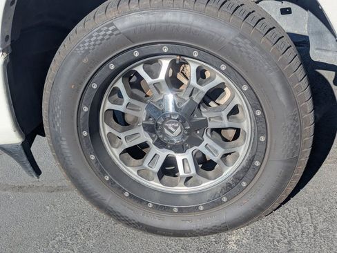 Used 2020 RAM 1500 Limited image 12