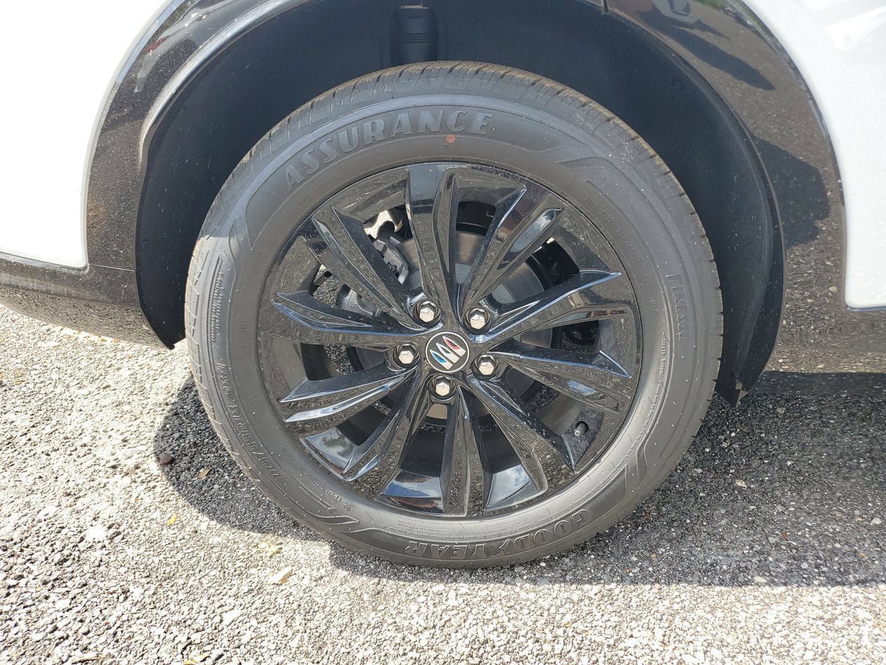 New 2026 Buick Envista Sport Touring w/ Convenience I Package FWD image 6