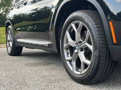 Used 2024 BMW X3 xDrive30i w/ Premium Package w/ZPA AWD/4WD image 9