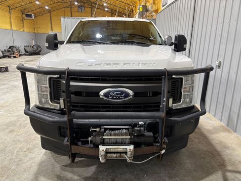 Used 2017 Ford F350 XL w/ Power Equipment Group image 7
