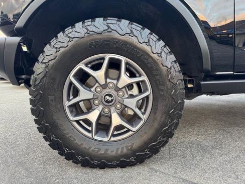 Certified 2025 Ford Bronco Badlands AWD/4WD image 7