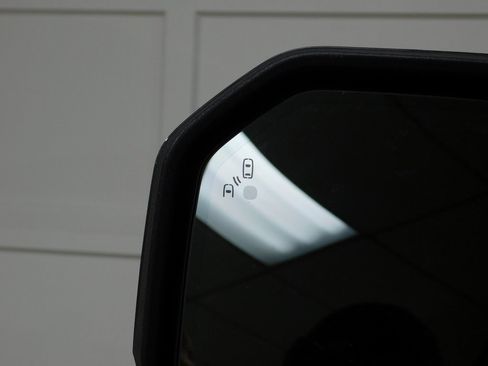 Used 2019 Ford F150 Lariat image 27