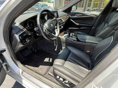 Used 2017 BMW 540i xDrive AWD/4WD image 14
