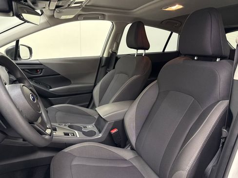 Used 2025 Subaru Crosstrek 2.0i Premium image 13