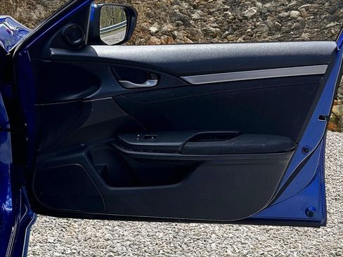 Used 2020 Honda Civic EX image 19