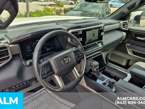 Used 2025 Toyota Sequoia SR5 AWD/4WD image 14