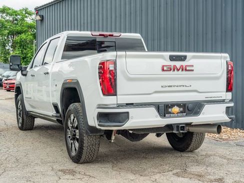 Used 2025 GMC Sierra 2500 Denali w/ Denali Reserve Package AWD/4WD image 4