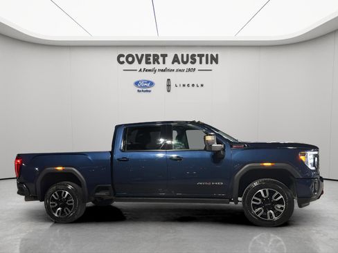 Used 2023 GMC Sierra 2500 AT4 w/ AT4 Premium Plus Package image 6