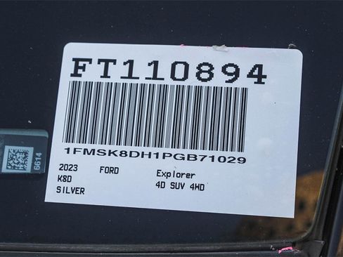 Used 2023 Ford Explorer XLT w/ Equipment Group 202A image 34