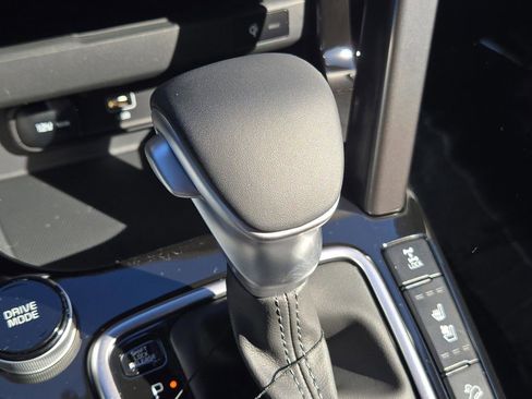 New 2026 Kia Seltos SX image 23