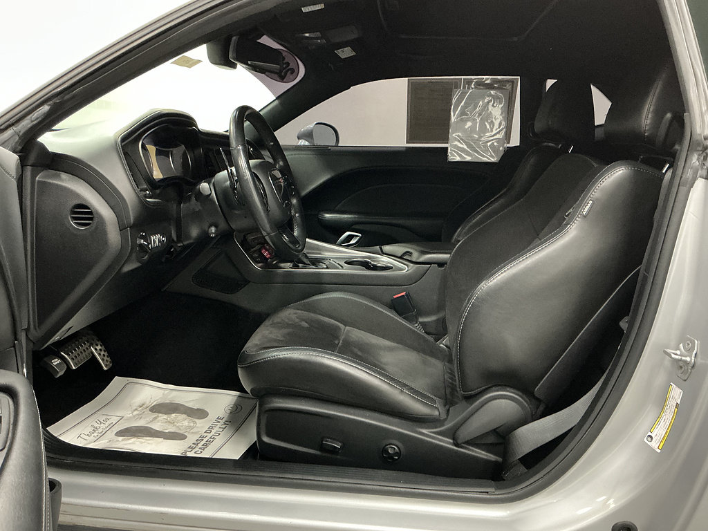 Used 2020 Dodge Challenger R/T Scat Pack w/ Plus Package RWD image 8